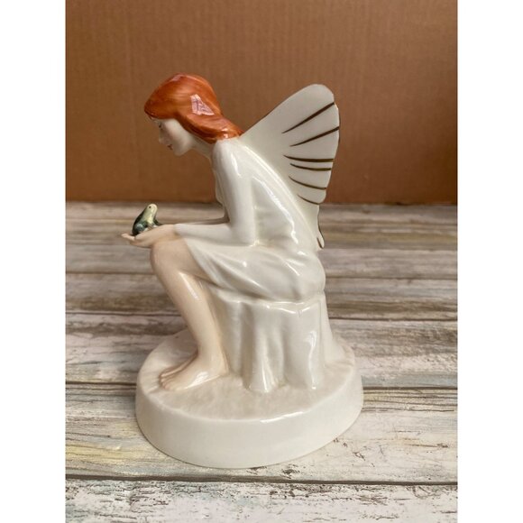 Royal Doulton Fairy Spell HN2979 Enchantment Collection Figurine 1983 by Adrian - Picture 3 of 9